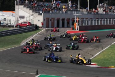 L’Autodromo Riccardo Paletti di Varano de’ Melegari teatro delle animate sfide del Formula X Racing Weekend