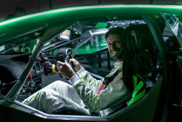 Lamborghini Squadra Corse annuncia Romain Grosjean Factory Driver con il Team Iron Lynx