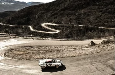 Lancia Stratos, una delle vetture da rally più vincenti di tutti i tempi, oggi festeggia 50 anni dalla sua prima vittoria internazionale