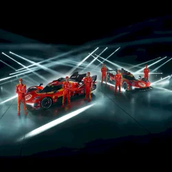 Gli obiettivi Ferrari alla vigilia del FIA WEC 2026 FERRARI_499P_2026_launch_box5hi