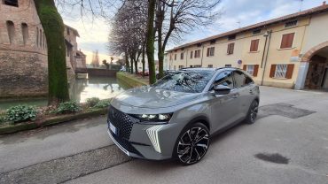DS7 Ibrida Plug In 360 Cv per competere coi premium tedeschi image 42