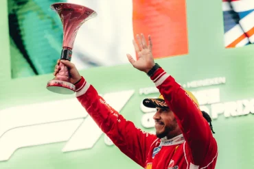 F1 GP CINA Hamilton primo podio Ferrari ma che duello con Leclerc 260315_R02_CHINA_AT-2857-2