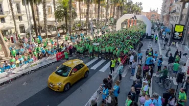 Fiat 500 Hybrid protagonista alla DEEJAY TEN 2026 di Bari Fiat500HybridprotagonistaallaDEEJAYTEN2026diBari