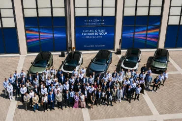 Stellantis Fleet&Business Solutions chiama a raccolta i suoi principali clienti per l’evento internazionale “Future is Fleet, Future is Now” a Torino FutureisFleet_GroupPicture