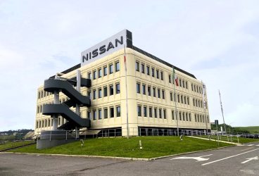 Nissan Italia annuncia cambiamenti organizzativi foto-sede-nissan-esterna